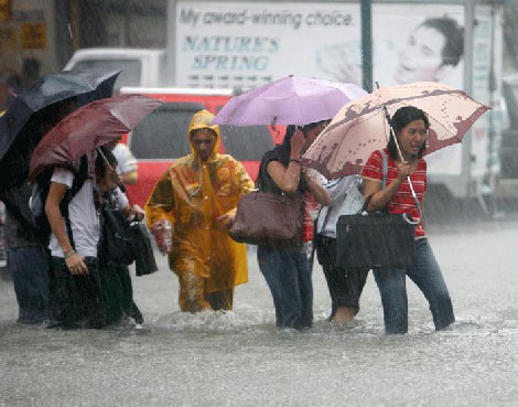 Filipinlerdeki Sel Felaketi galerisi resim 3