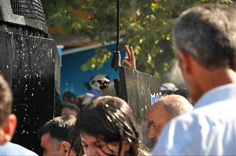 Diyarbakır savaş alanına döndü galerisi resim 95