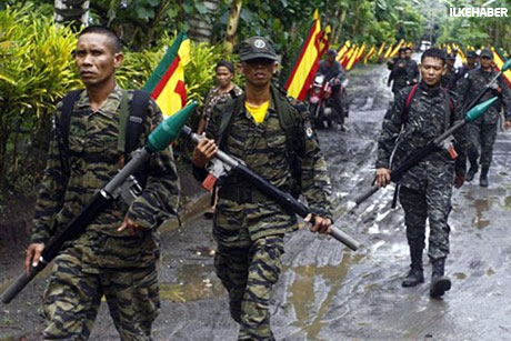 Filipinler'de 40 yıllık savaş sona erdi! galerisi resim 16