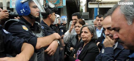 BDP'li Vekillere biber gazlı müdahale galerisi resim 12