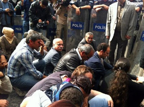 BDP'li Vekillere biber gazlı müdahale galerisi resim 16