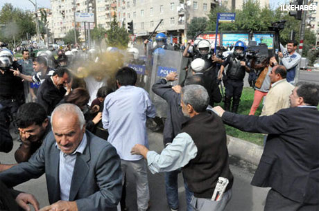 BDP'li Vekillere biber gazlı müdahale galerisi resim 25