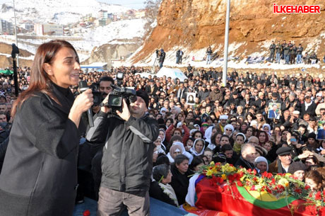 Yüzbinler Sakine, Fidan ve Leyla’yı uğurladı galerisi resim 70