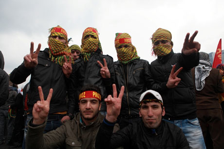 Tarihi 2013 Newroz'undan kareler galerisi resim 14