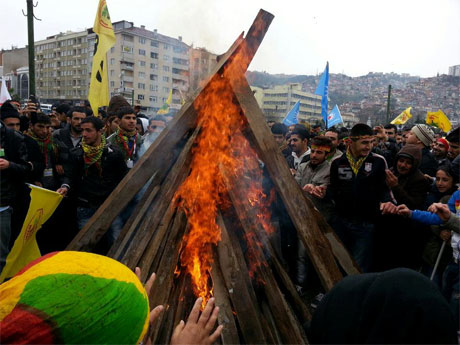 Tarihi 2013 Newroz'undan kareler galerisi resim 44