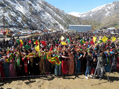 Tarihi 2013 Newroz'undan kareler galerisi resim 75