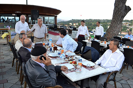 Nûbihar’ın iftar yemeğine büyük ilgi galerisi resim 10