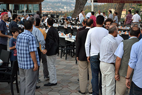 Nûbihar’ın iftar yemeğine büyük ilgi galerisi resim 12