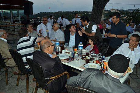 Nûbihar’ın iftar yemeğine büyük ilgi galerisi resim 38