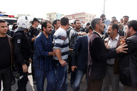 Nusaybin'de-Rojava'da duvar protesto edildi galerisi resim 42