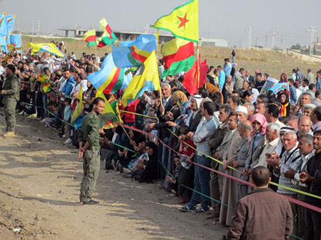 Nusaybin'de-Rojava'da duvar protesto edildi galerisi resim 50