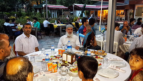 Nûbihar’ın iftar yemeğine büyük ilgi galerisi resim 42