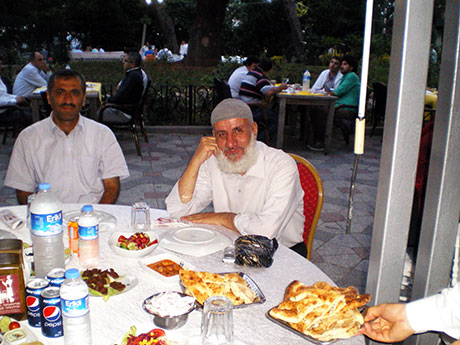 Nûbihar’ın iftar yemeğine büyük ilgi galerisi resim 54