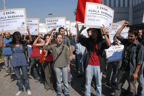 Başbakan'a Üniversite'de Protesto! galerisi resim 2