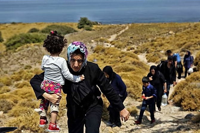 Fotoğraflarla hedefe ulaşan sığınmacıların sevinci galerisi resim 10
