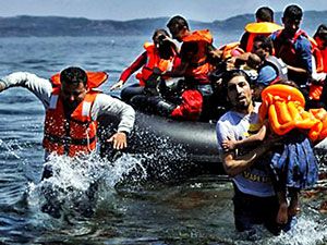 Fotoğraflarla hedefe ulaşan sığınmacıların sevinci