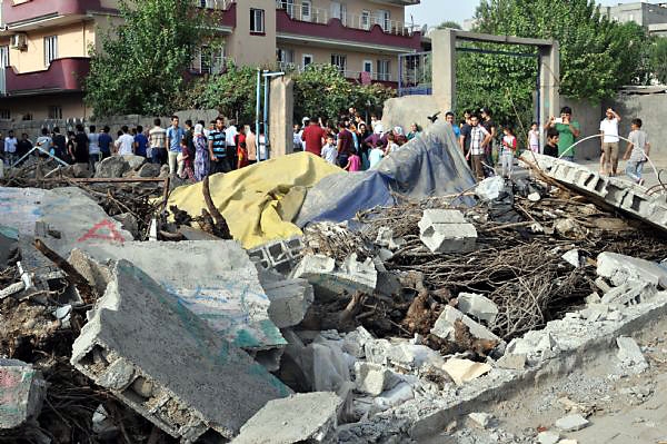 Yasağının kalktığı Cizre’den ilk görüntüler galerisi resim 14