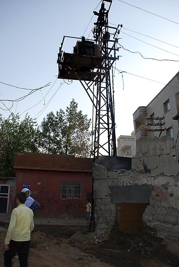 Yasağının kalktığı Cizre’den ilk görüntüler galerisi resim 17