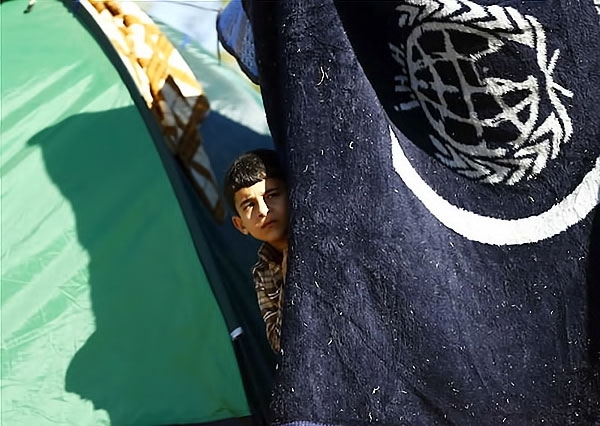 Çocuk gözüyle sığınmacıların dramı galerisi resim 22