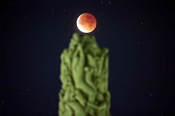 Reuters objektifinden ‘Süper Ay’ manzaraları galerisi resim 13