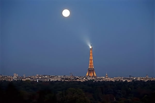 Reuters objektifinden ‘Süper Ay’ manzaraları galerisi resim 15