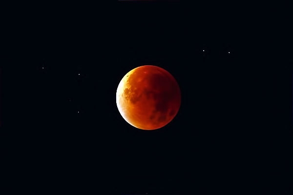 Reuters objektifinden ‘Süper Ay’ manzaraları galerisi resim 7