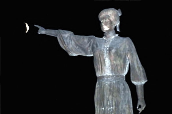 Reuters objektifinden ‘Süper Ay’ manzaraları galerisi resim 9