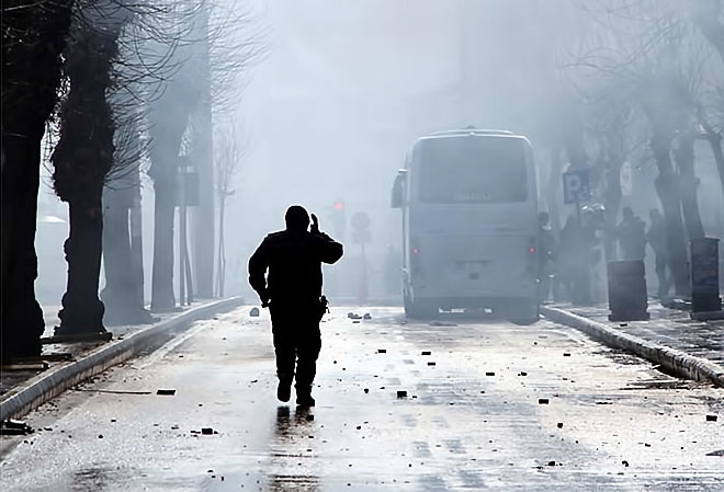 Van’daki protestolara polis müdahalesi galerisi resim 6