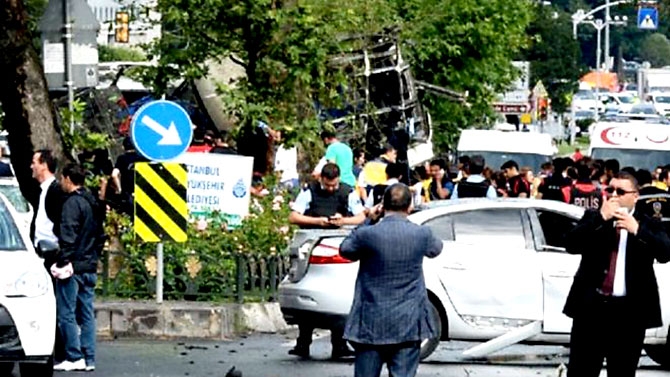Fotoğraflarla: İstanbul Vezneciler'deki saldırı galerisi resim 15