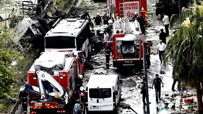 Fotoğraflarla: İstanbul Vezneciler'deki saldırı galerisi resim 20