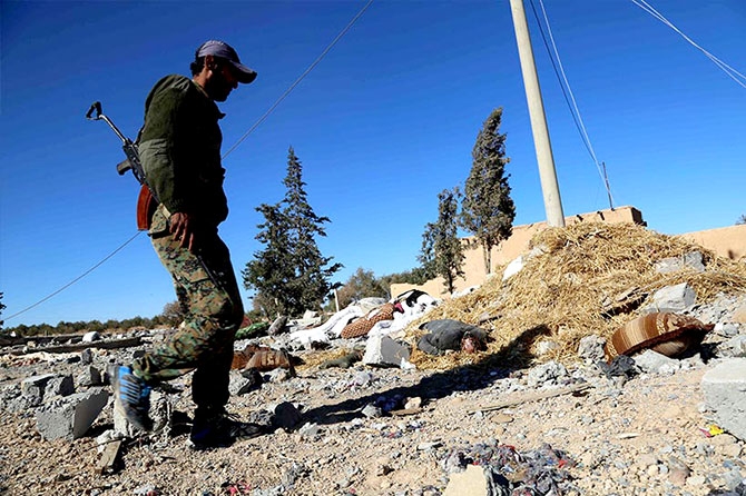 Rakka'ya son 25 km... galerisi resim 14