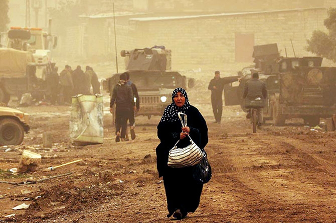 Kum fırtınasına rağmen Musul'dan kaçış galerisi resim 11