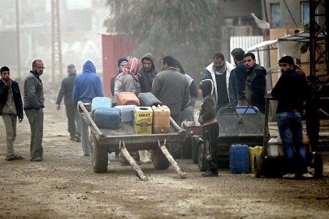 Kum fırtınasına rağmen Musul'dan kaçış galerisi resim 17