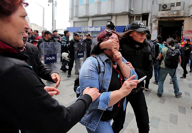 Reuters kareleriyle İstanbul’da 1 Mayıs galerisi resim 16