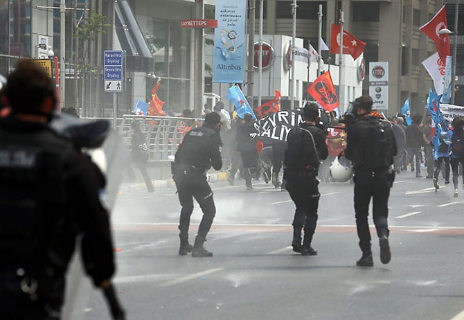 Reuters kareleriyle İstanbul’da 1 Mayıs galerisi resim 2