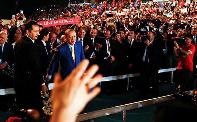Reuters kareleriyle Erdoğan’ın ‘partiye dönüş’ kongresi galerisi resim 24
