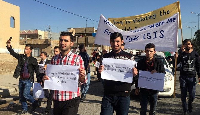 Kürdistan halkı İbadi'yi protesto etti galerisi resim 11
