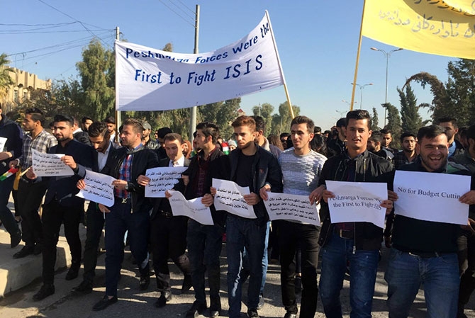 Kürdistan halkı İbadi'yi protesto etti galerisi resim 9