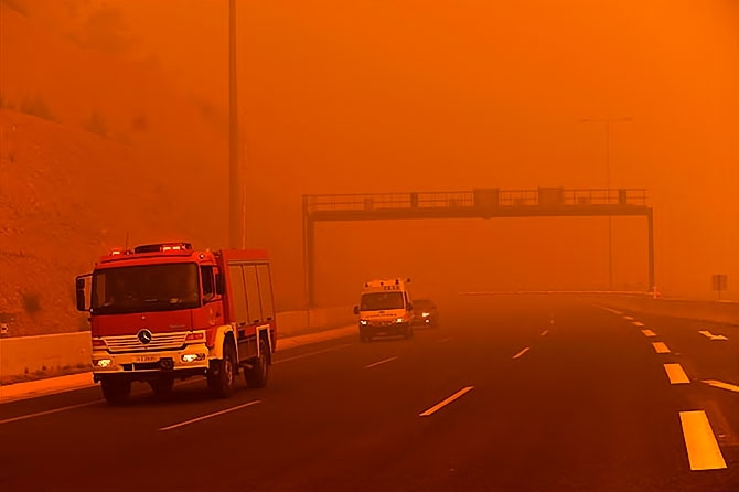 Yunanistan’daki felakette en az 76 kişi hayatını kaybetti galerisi resim 1