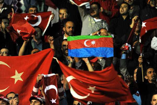 Türkiye : 2 Ermenistan : 0 galerisi resim 3