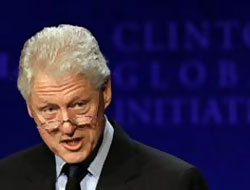 Bill Clinton hastaneye kaldırıldı