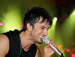 Tarkan'a uyuşturucudan gözaltı!