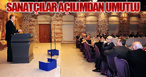 Sanatçılar demokratik açılımdan umutlu