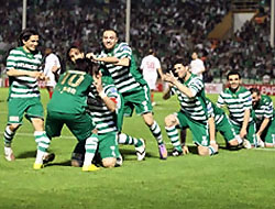 Bursaspor koptu gidiyor