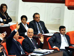 BDP'den flash oylama kararı!