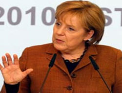 Merkel: Euro tehlikede