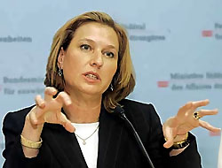 Livni: Annem babam İsrail için tren soydu