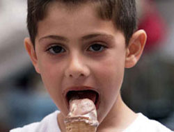 Açıkta satılan dondurmayı almayın