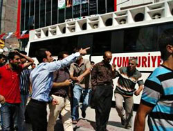 Kılıçdaroğlu'na Van'da protesto