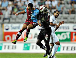 Trabzonspor'a ilk çelme Antalya'dan